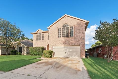 5715 Creekhollow Drive Arlington TX 76018