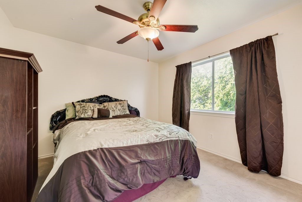 5715 Creekhollow Drive Arlington TX 76018