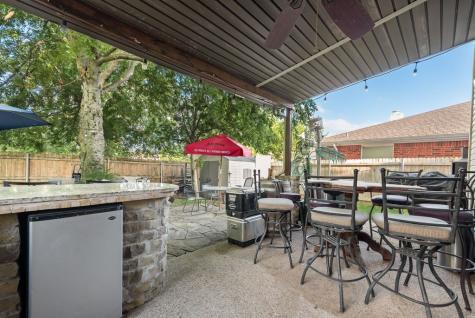 5715 Creekhollow Drive Arlington TX 76018