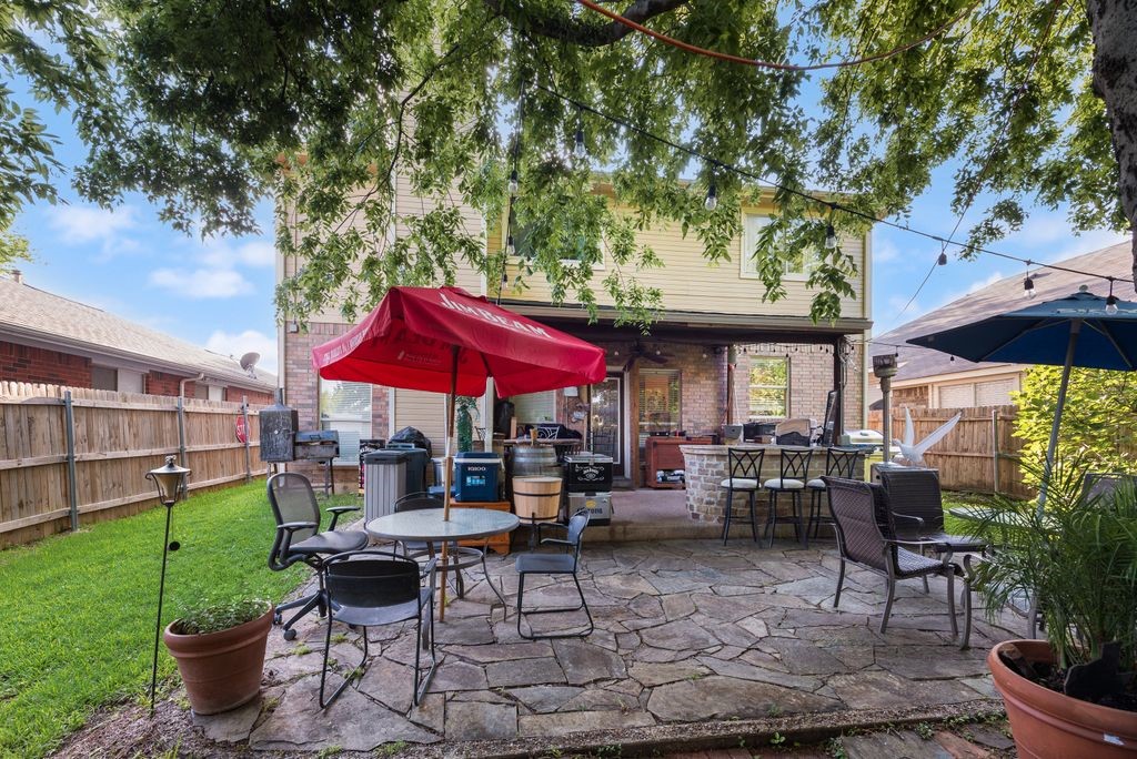 5715 Creekhollow Drive Arlington TX 76018