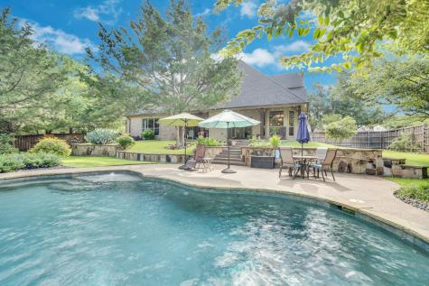 121 Sequoia Court Midlothian TX 76065