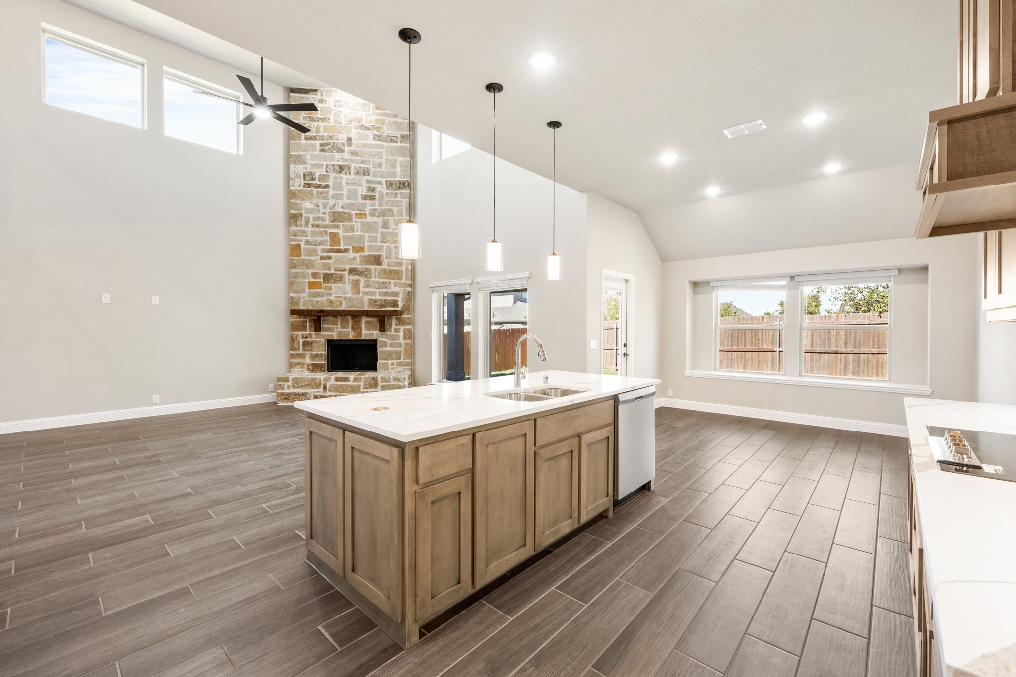 4013 Alpine Street Midlothian TX 76065