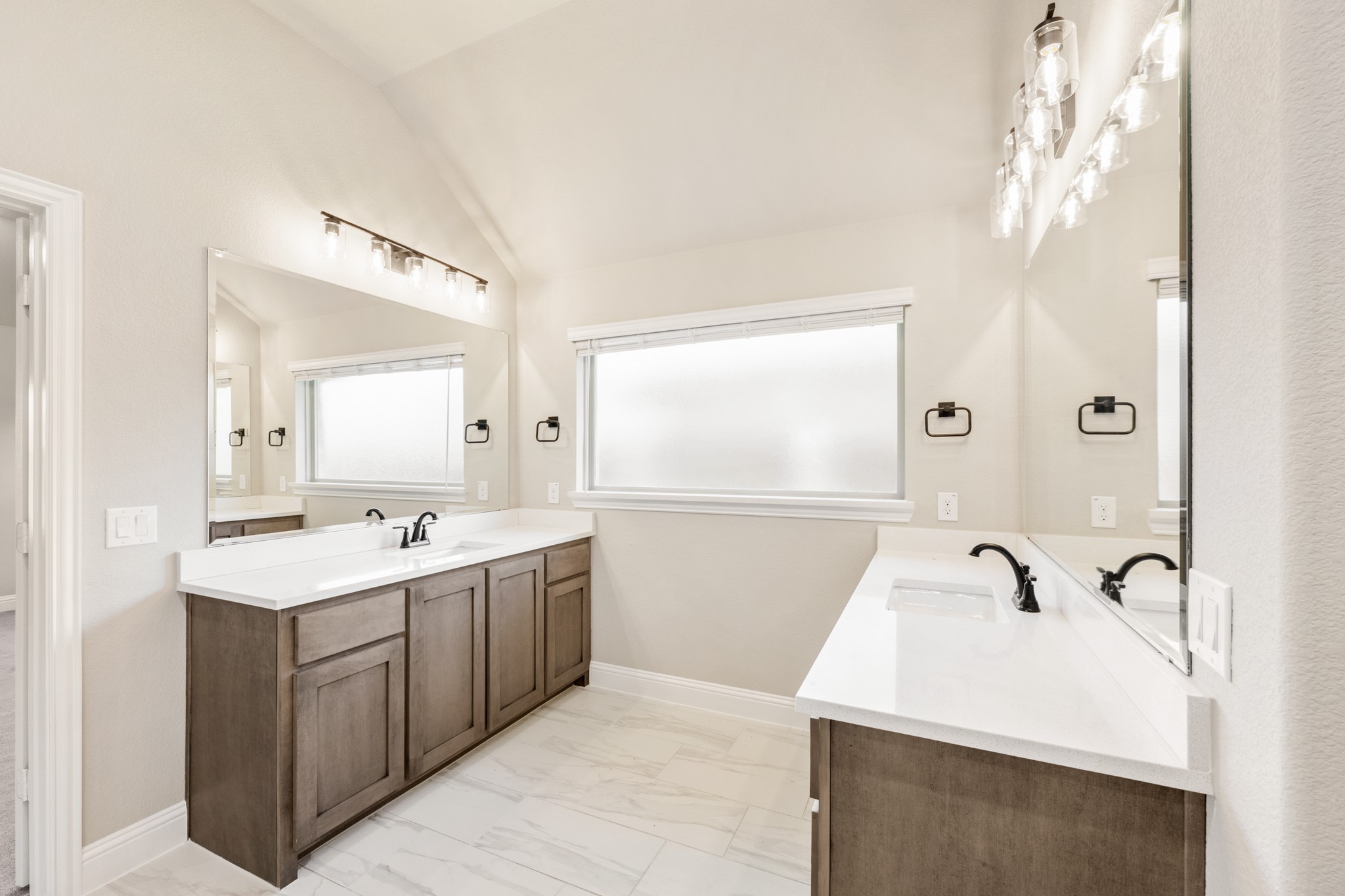 4013 Alpine Street Midlothian TX 76065
