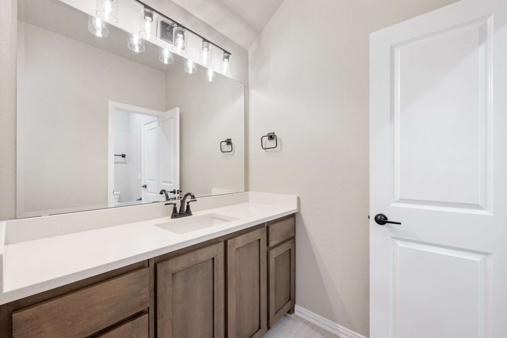 4013 Alpine Street Midlothian TX 76065