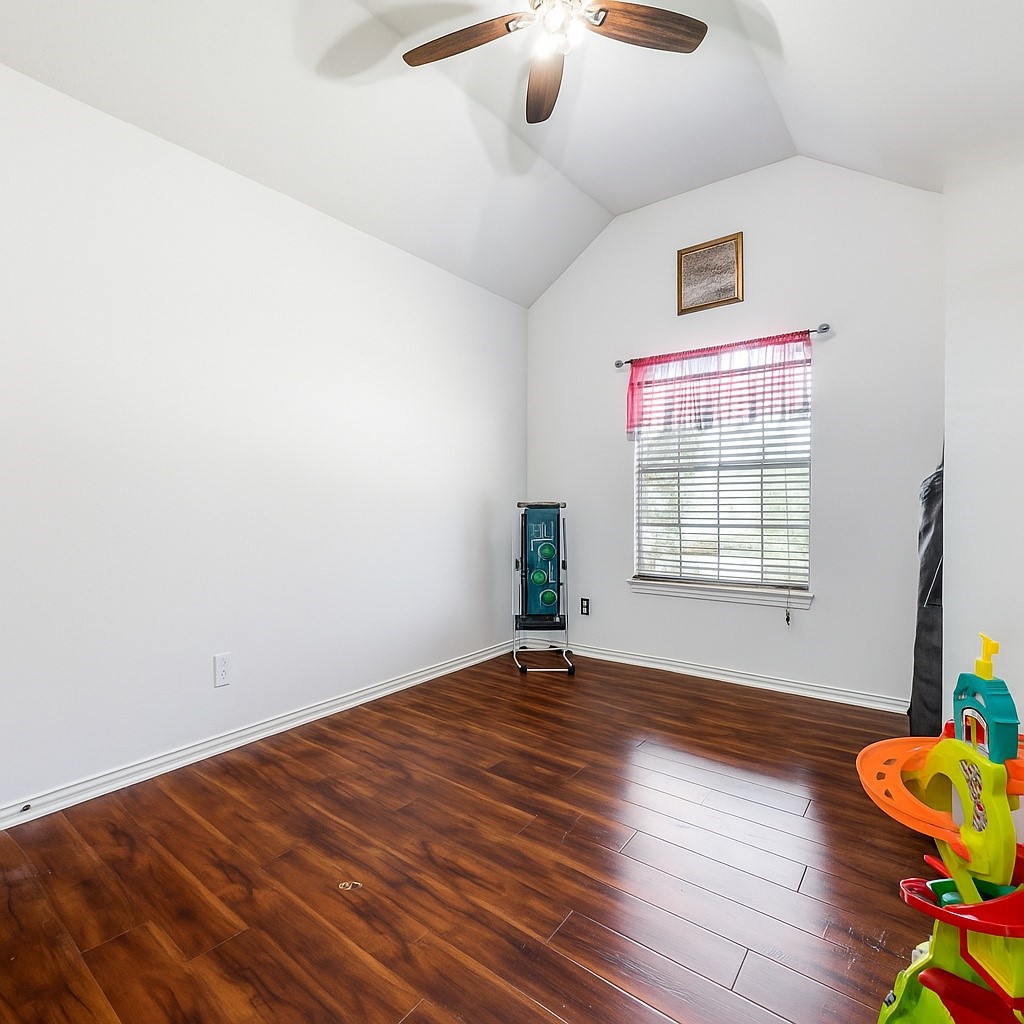 305 Ravenna Road Lake Dallas TX 75065