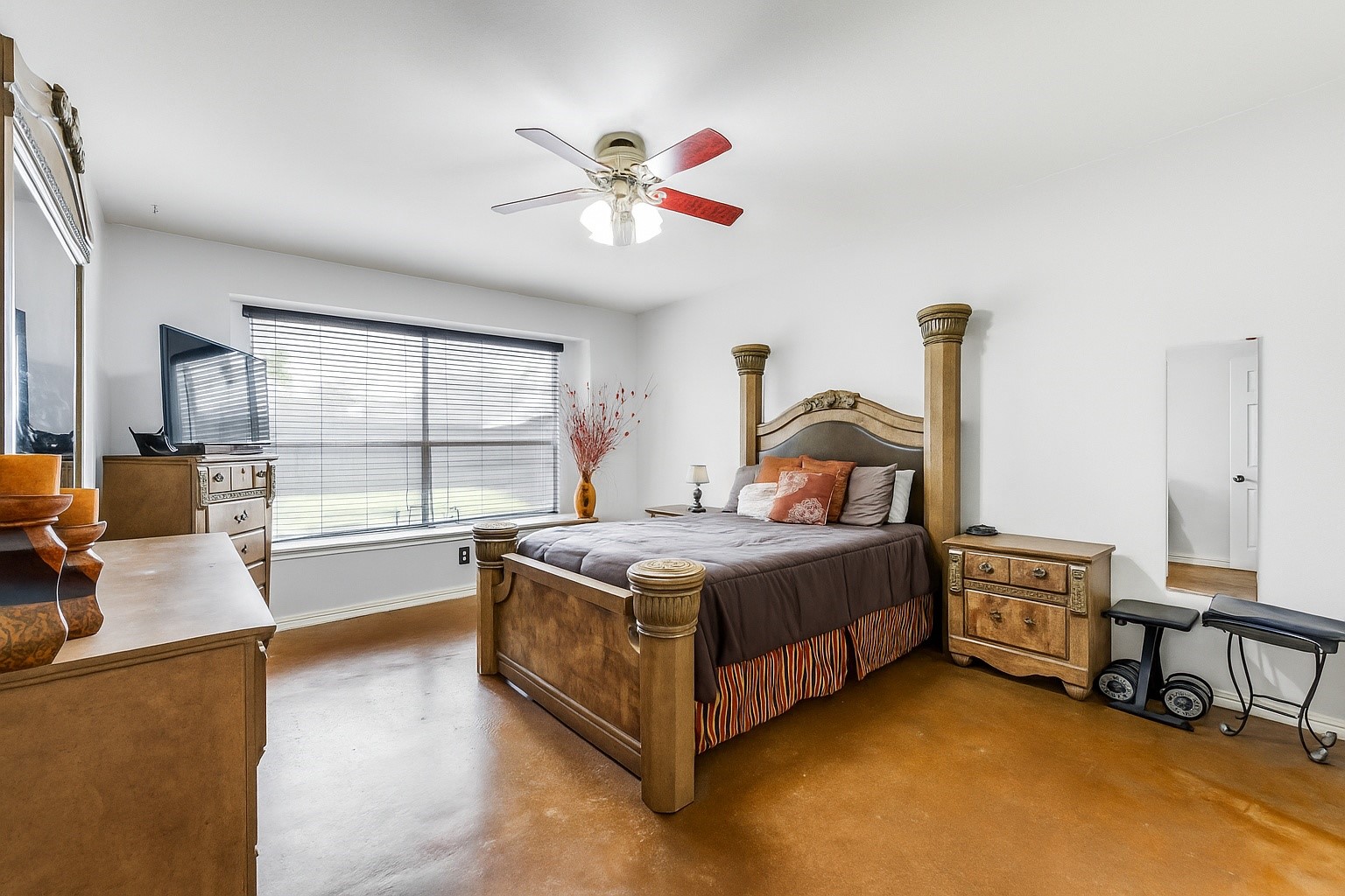 305 Ravenna Road Lake Dallas TX 75065