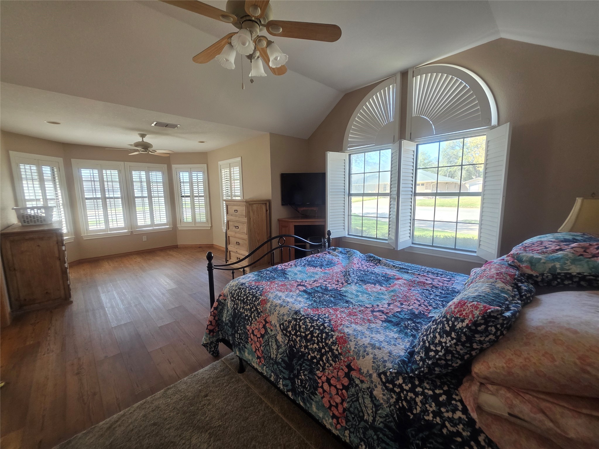 1404 Roanoake Drive Graham TX 76450