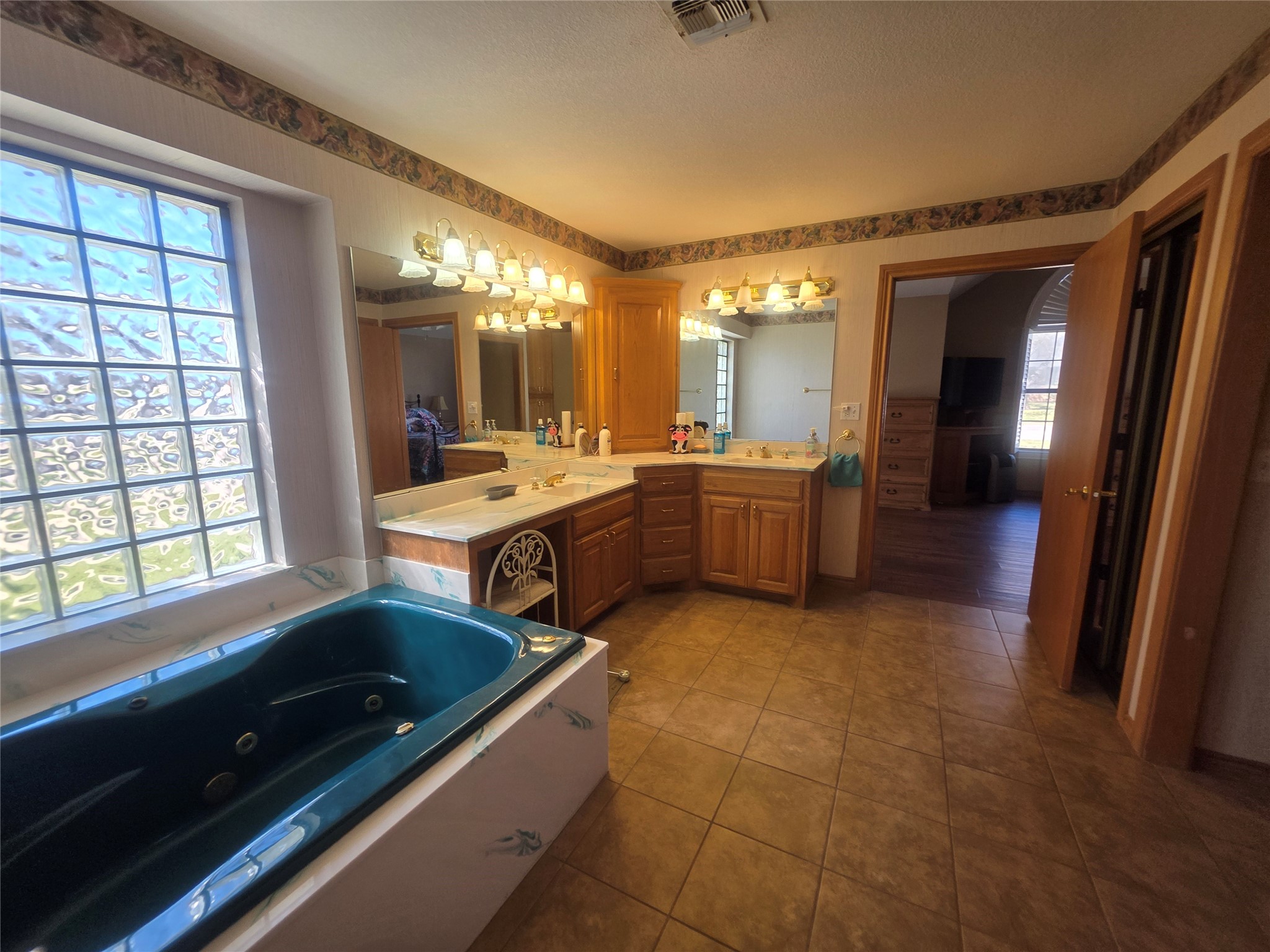 1404 Roanoake Drive Graham TX 76450