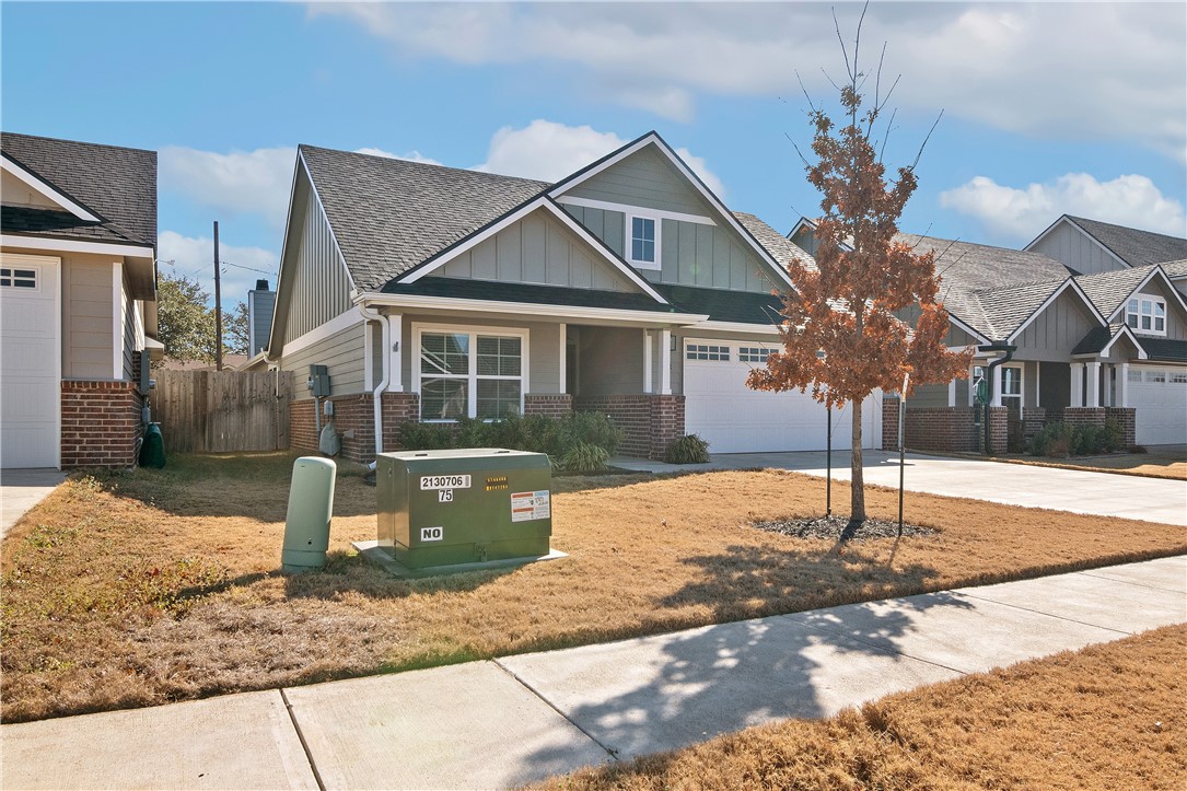 422 Travis Drive Mcgregor TX 76657