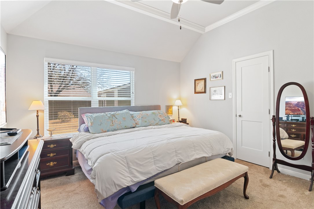 422 Travis Drive Mcgregor TX 76657