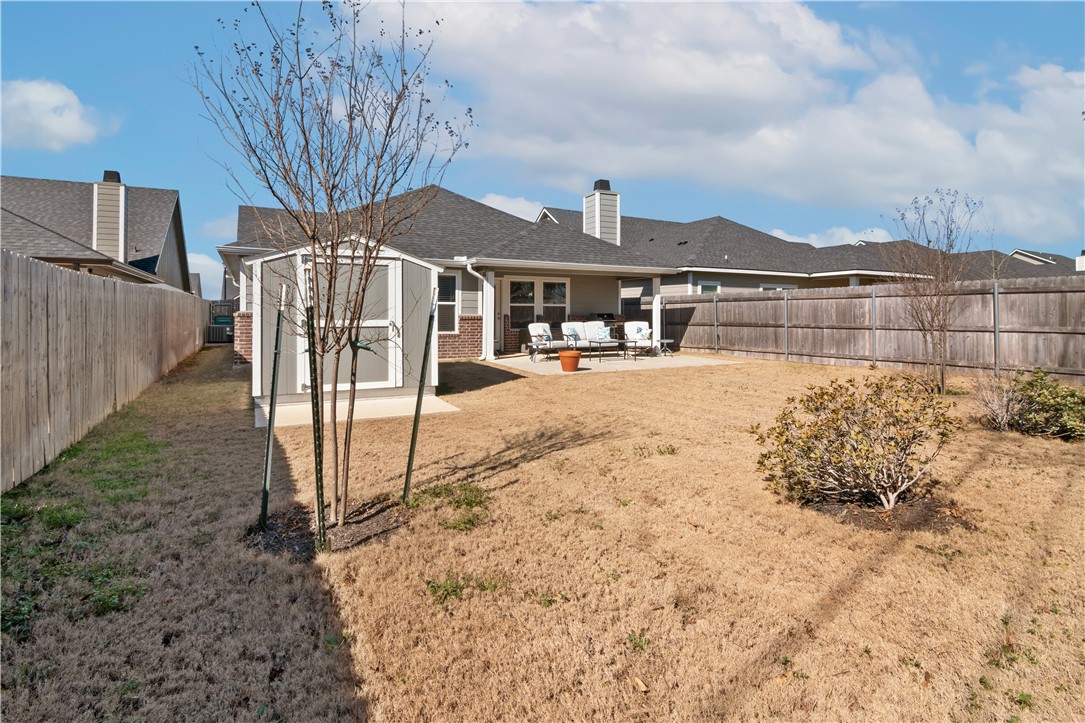 422 Travis Drive Mcgregor TX 76657