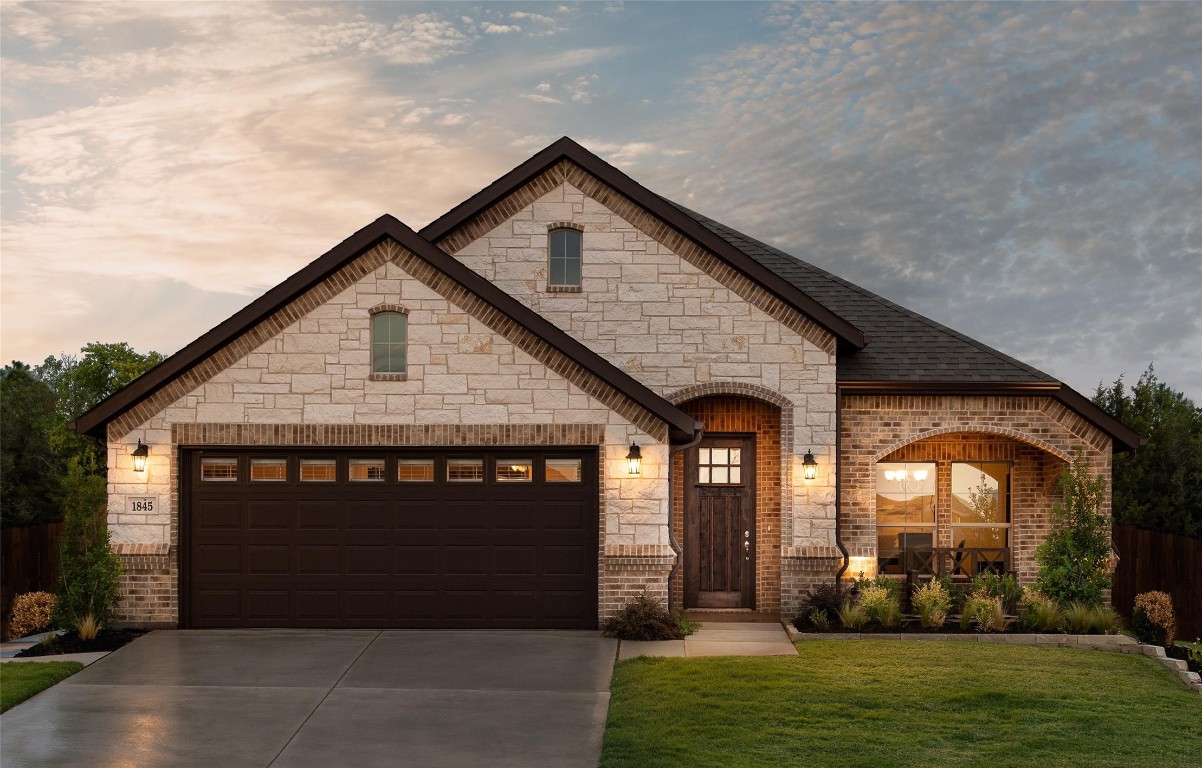 1845 Abelia Lane Weatherford TX 76086