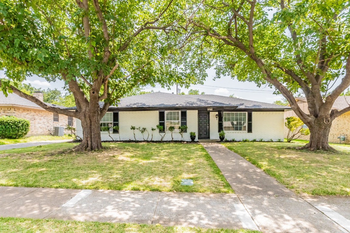 3702 W Rochelle Road Irving TX 75062