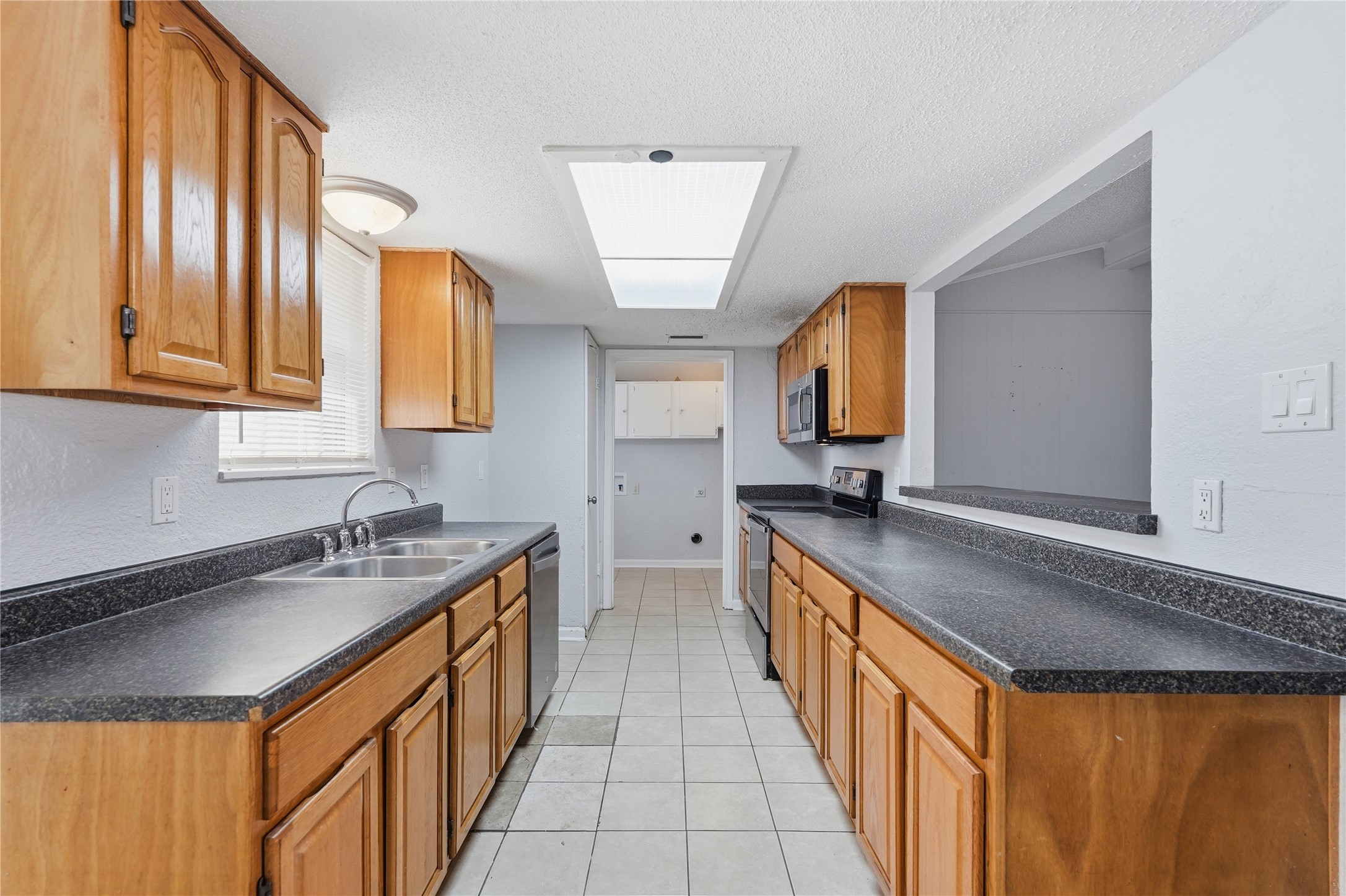 5209 Daytona Drive Garland TX 75043