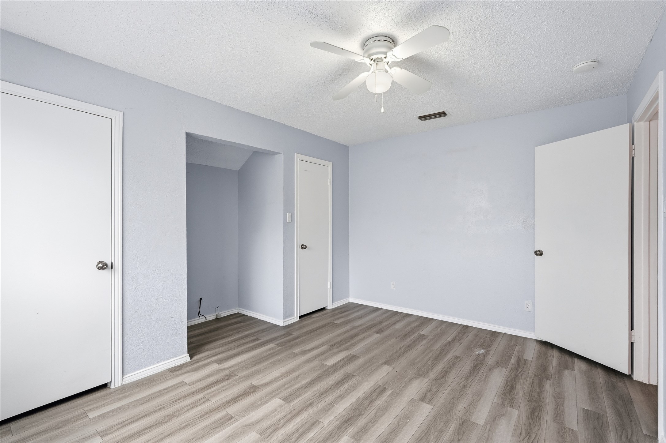 5209 Daytona Drive Garland TX 75043