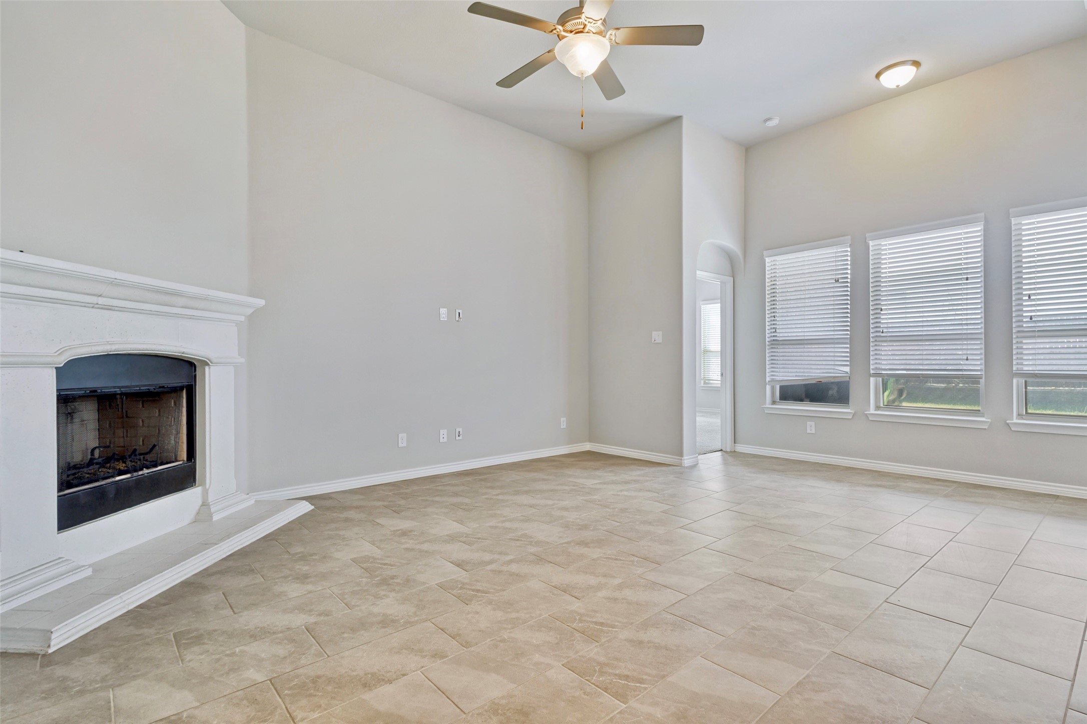 808 Lake Sierra Way Little Elm TX 75068
