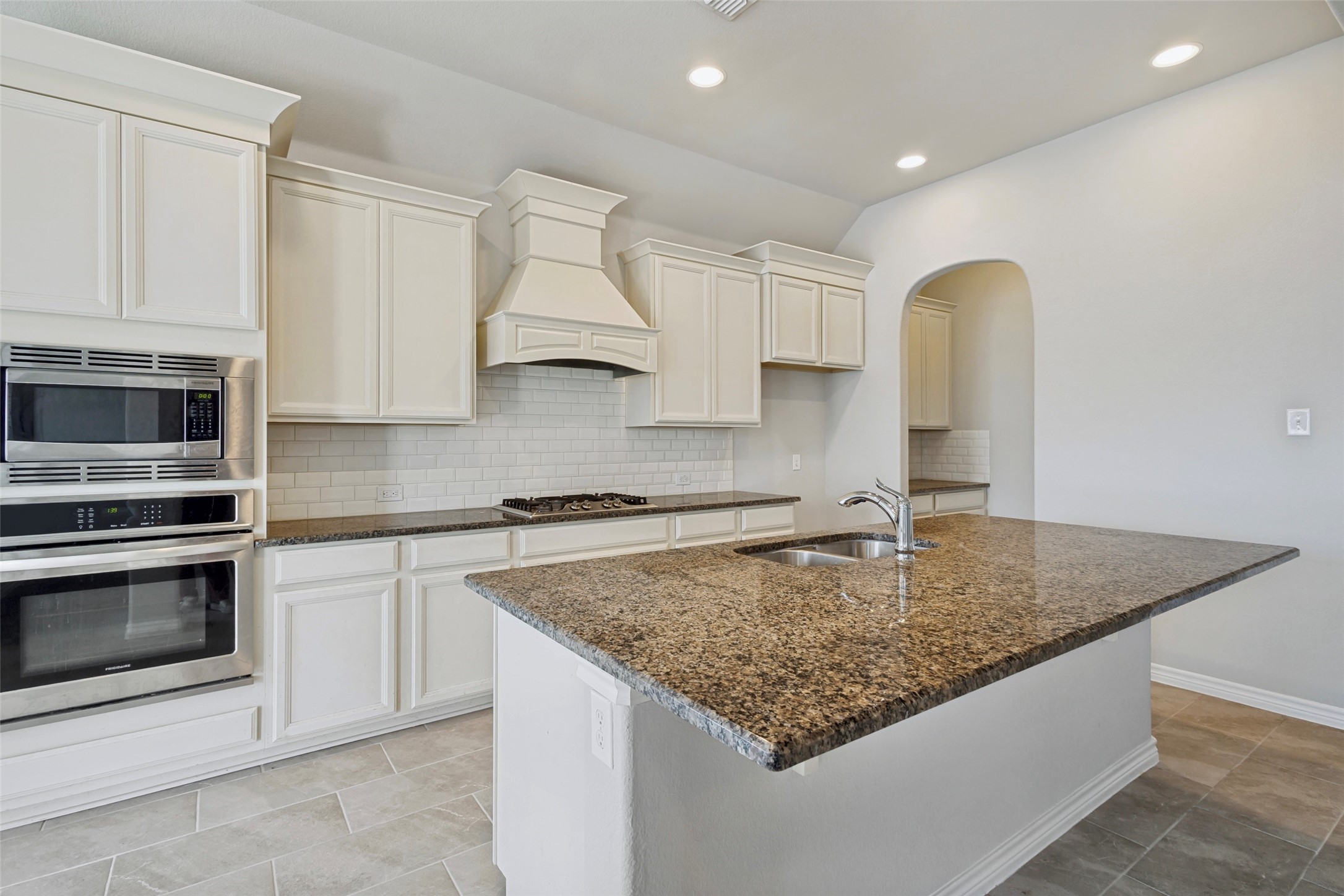 808 Lake Sierra Way Little Elm TX 75068