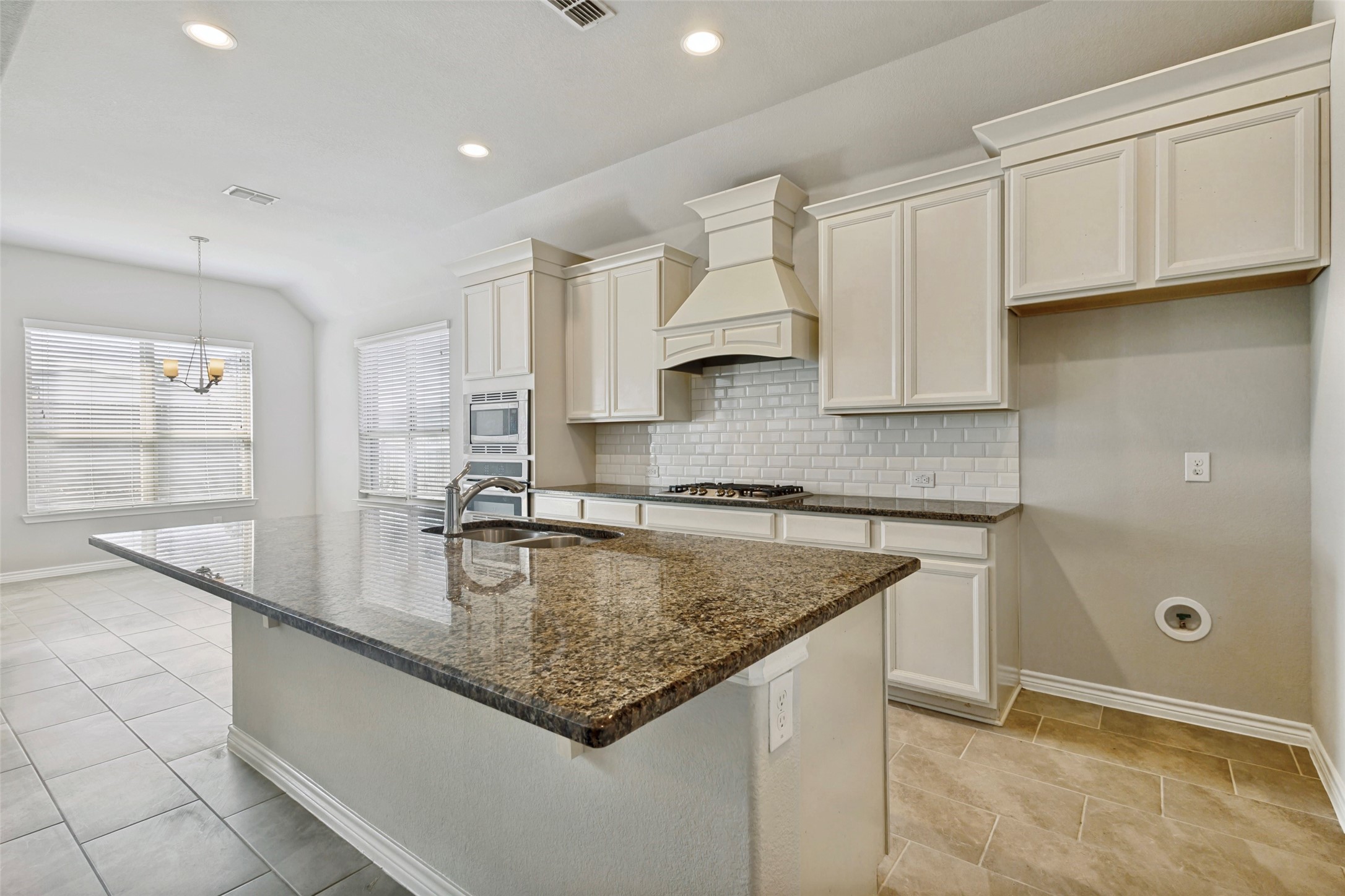 808 Lake Sierra Way Little Elm TX 75068