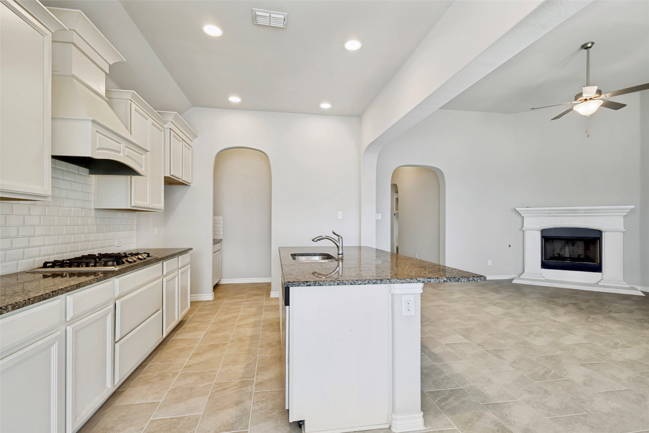 808 Lake Sierra Way Little Elm TX 75068