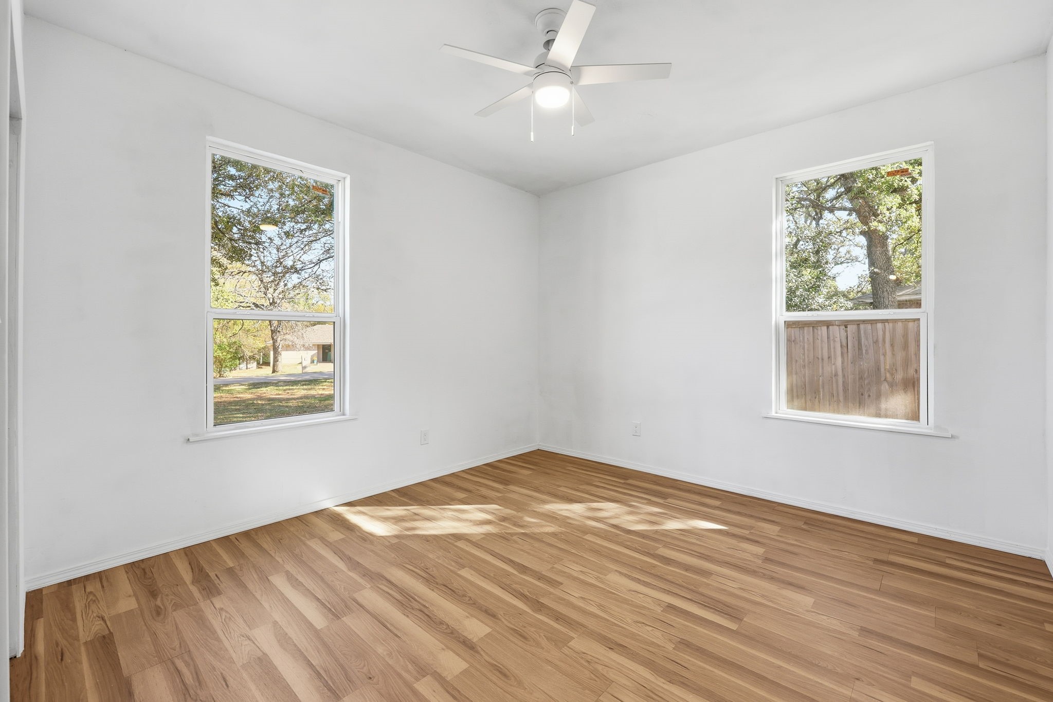 214 Pembrook Street Lake Dallas TX 75065