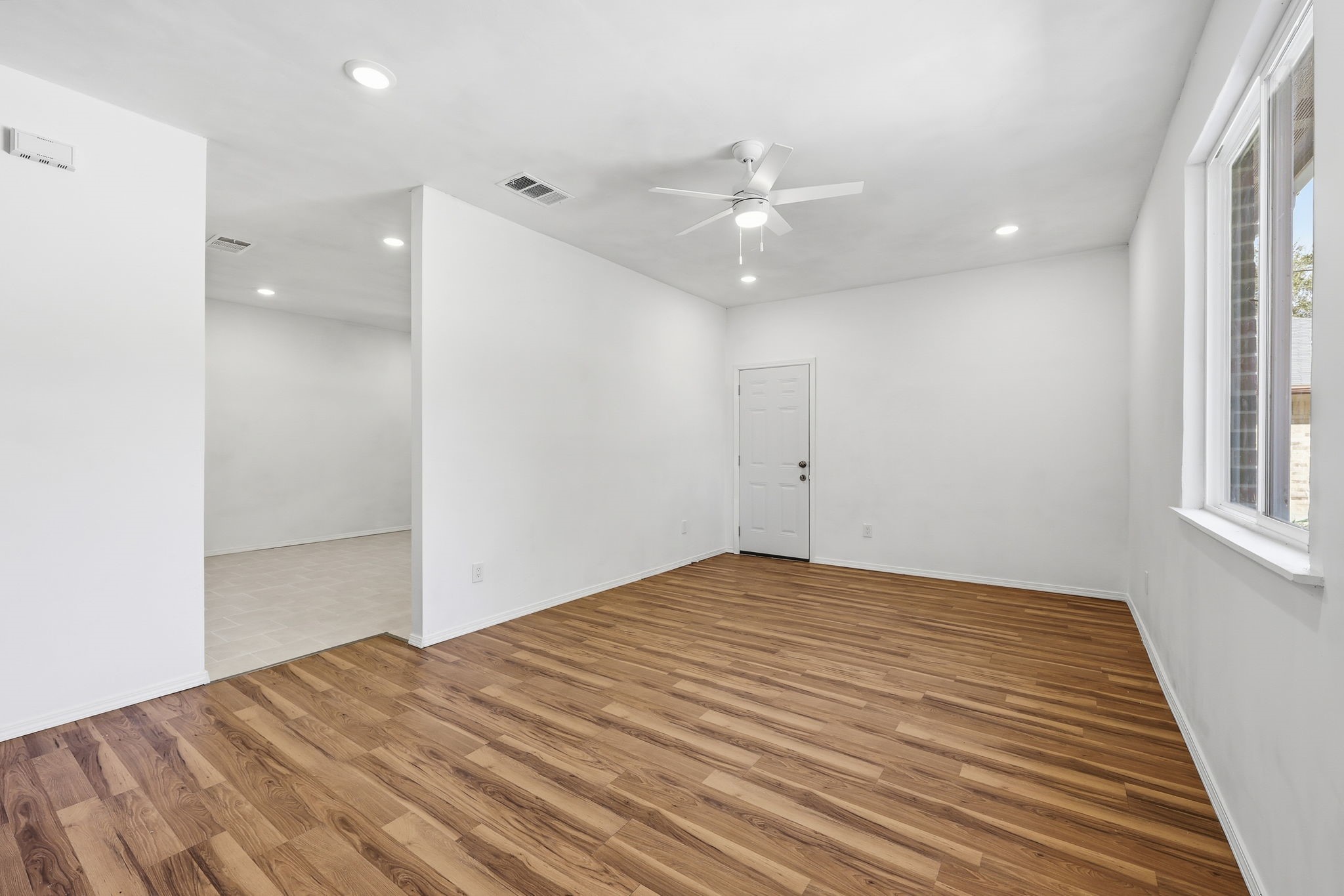214 Pembrook Street Lake Dallas TX 75065