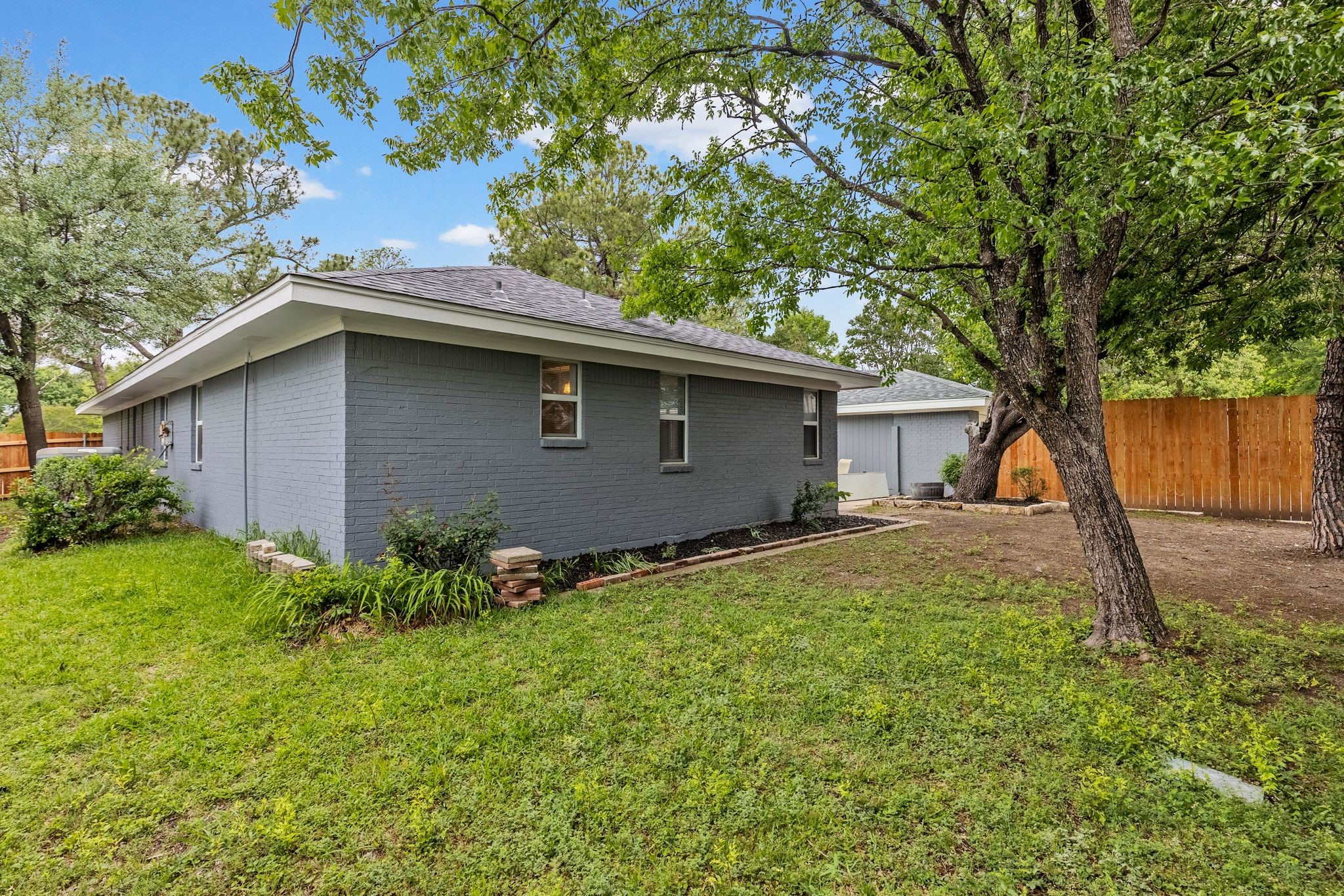 6307 Villa Fontana Street Greenville TX 75402