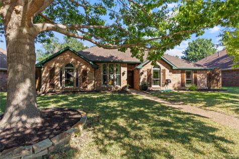 6816 Sweetwater Drive Plano TX 75023
