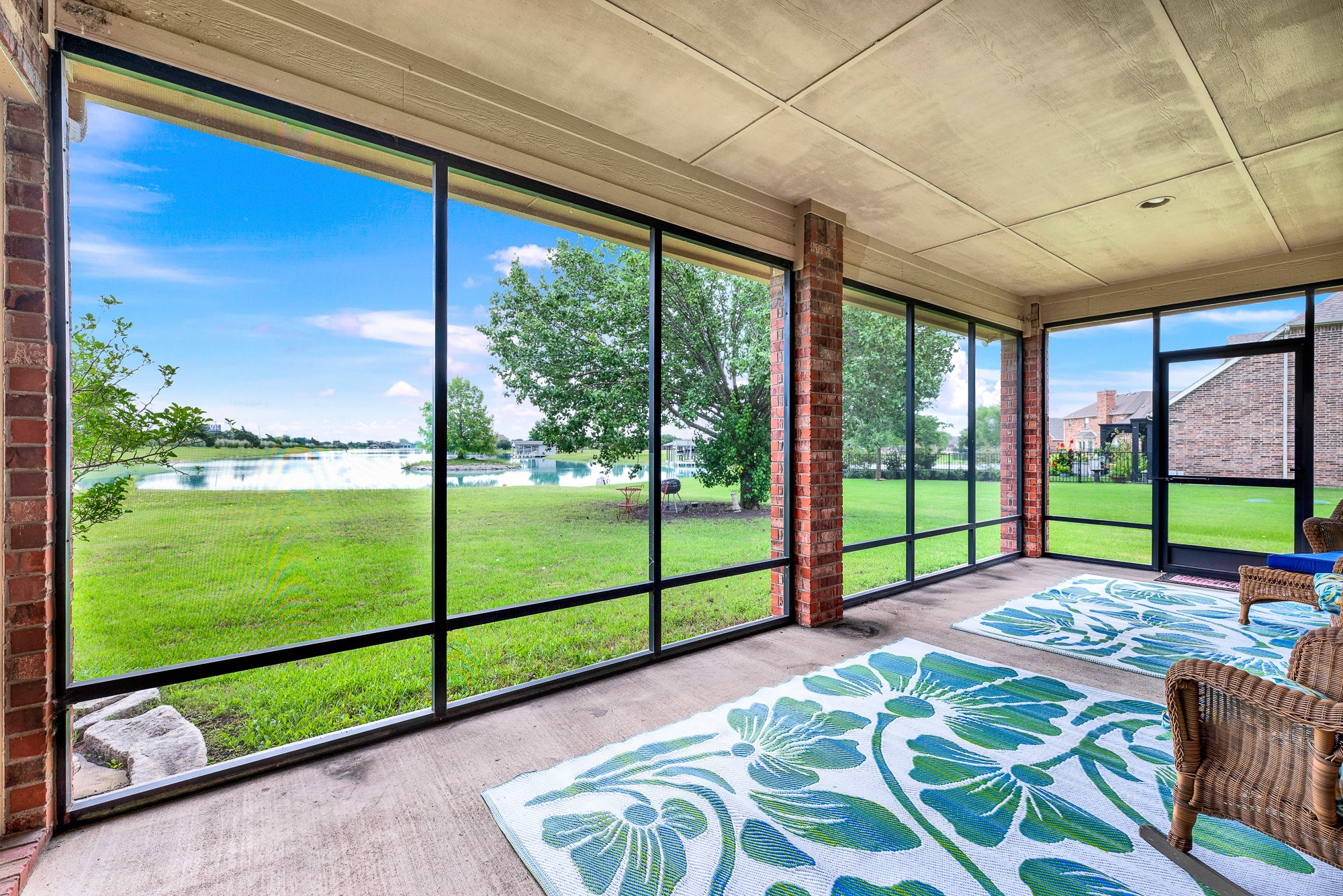 101 Island Way Princeton TX 75407
