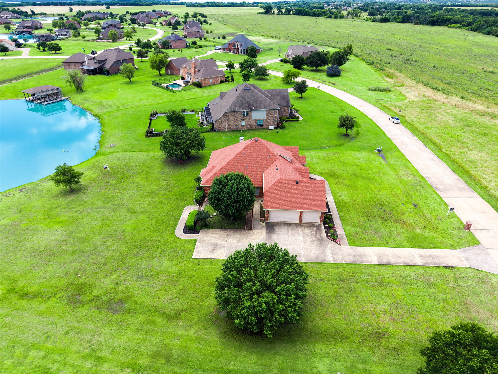 101 Island Way Princeton TX 75407
