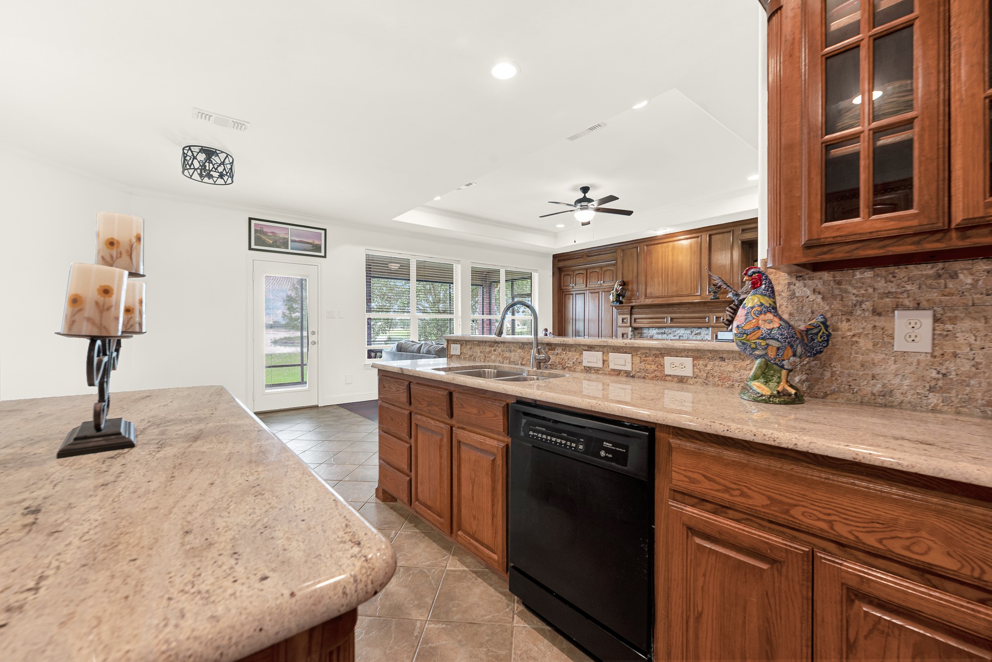 101 Island Way Princeton TX 75407