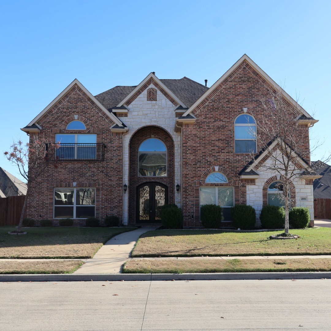 4806 Ellsworth Street Mansfield TX 76063