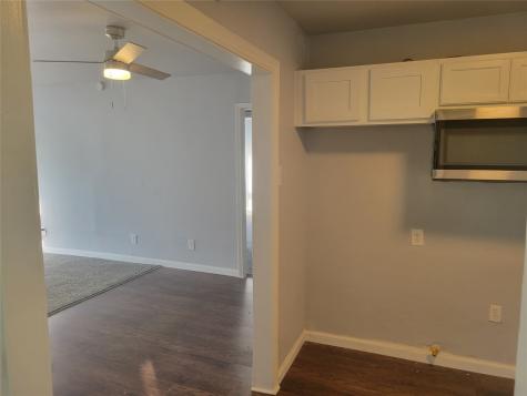 2410 E Overton Road Dallas TX 75216