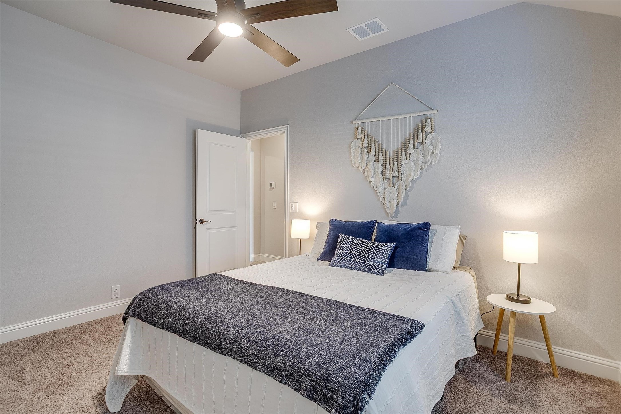 2005 Flora Lane Desoto TX 75115