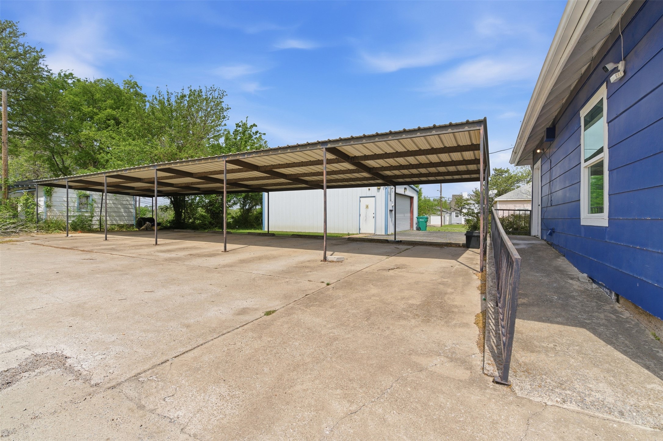 814 N Walnut Street Sherman TX 75090