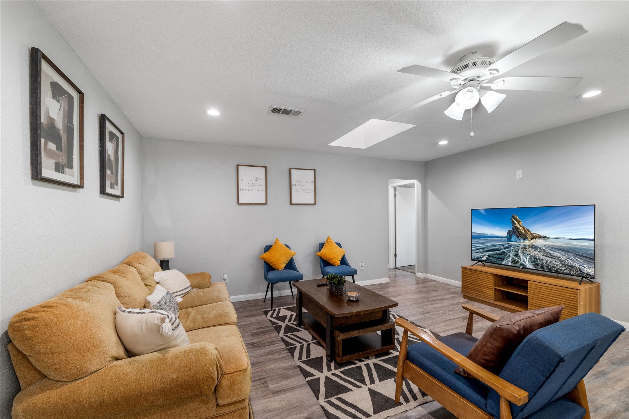 2753 Larkspur Lane Dallas TX 75233
