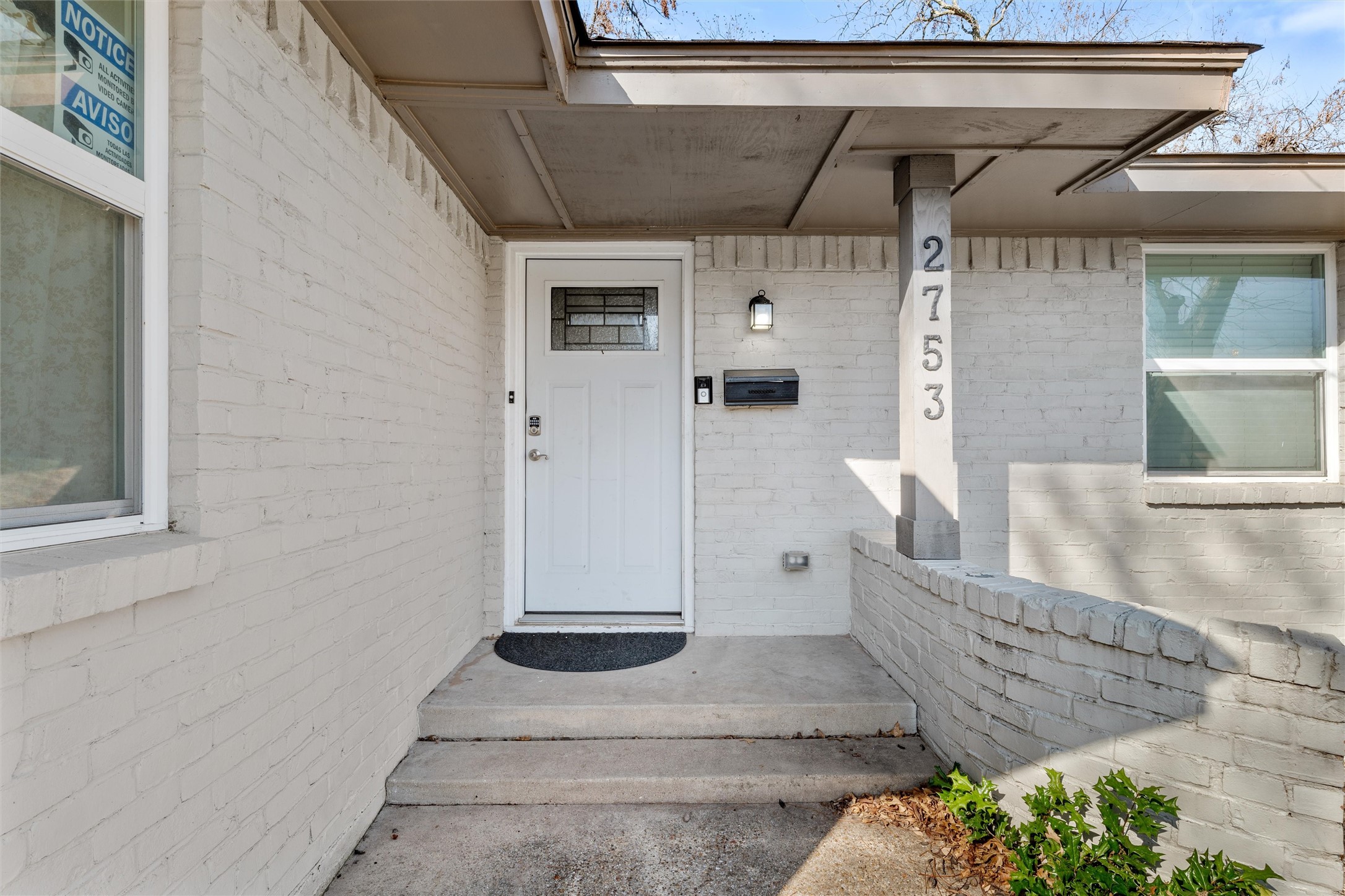 2753 Larkspur Lane Dallas TX 75233