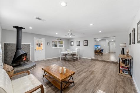 2753 Larkspur Lane Dallas TX 75233