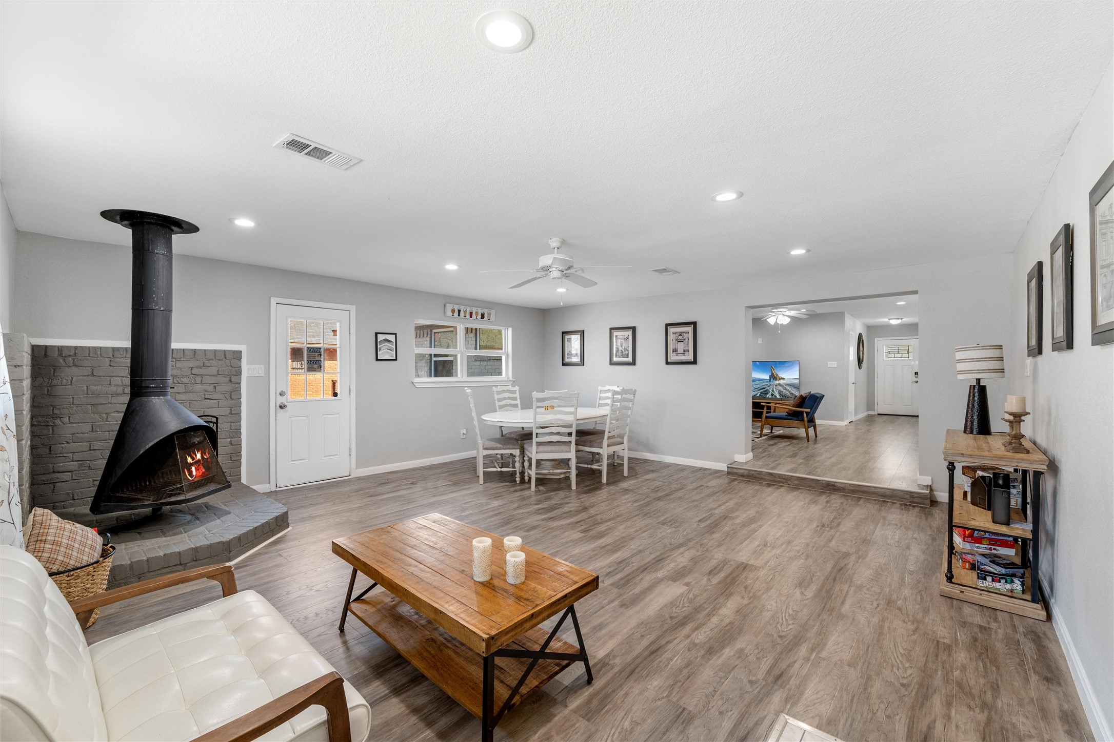 2753 Larkspur Lane Dallas TX 75233