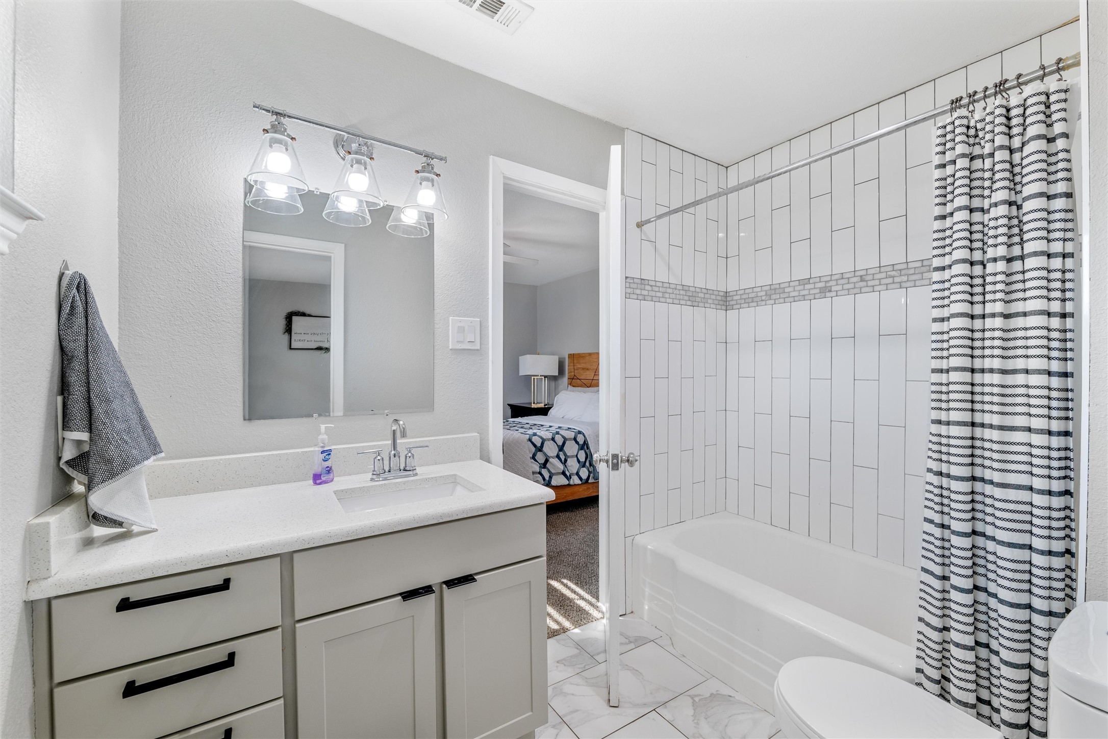 2753 Larkspur Lane Dallas TX 75233