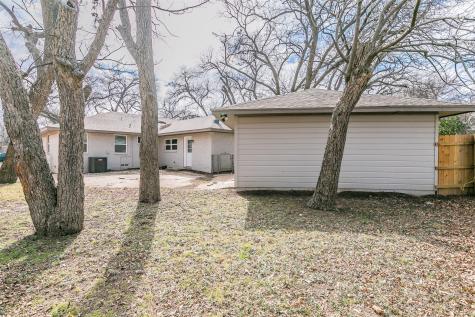 2753 Larkspur Lane Dallas TX 75233