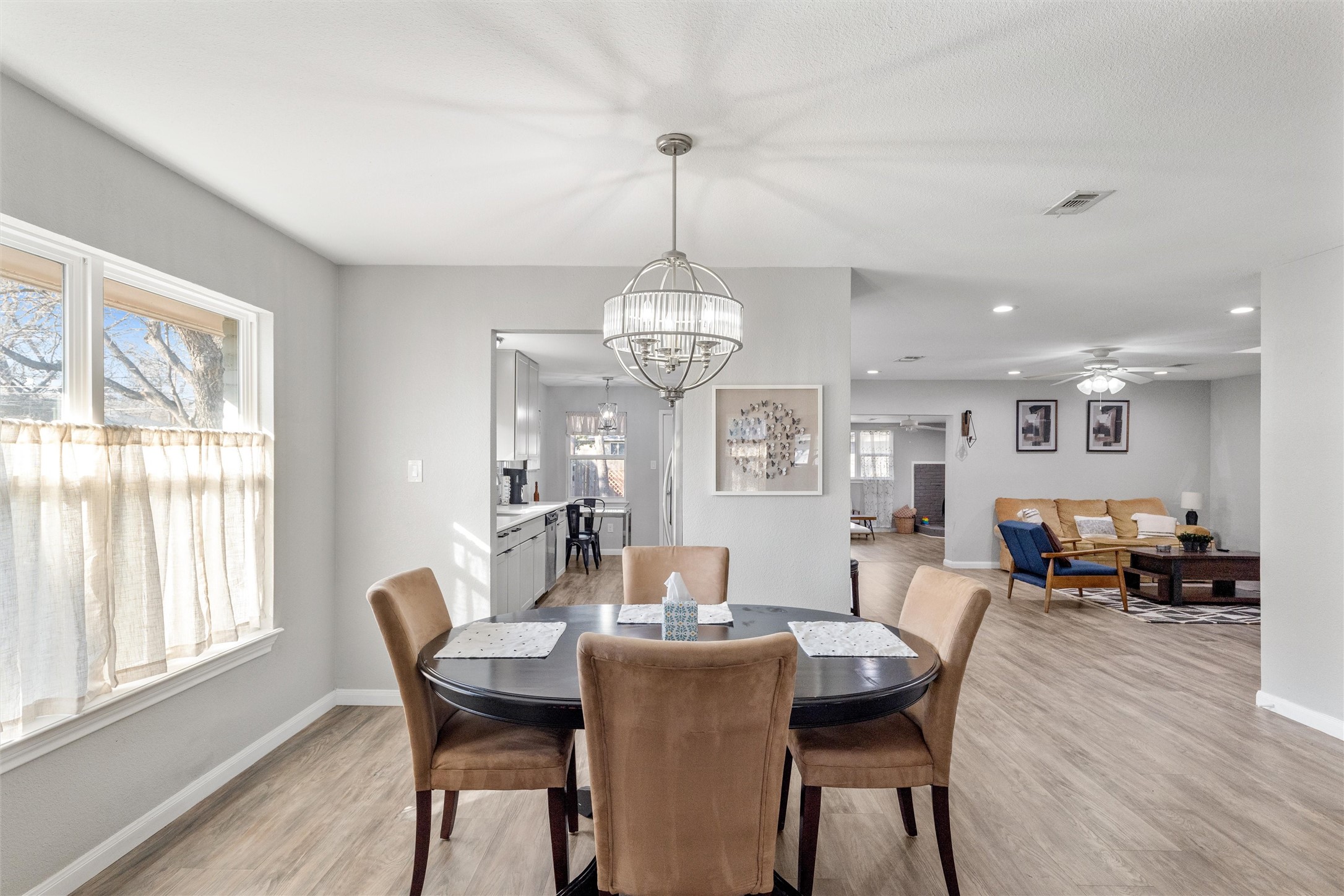 2753 Larkspur Lane Dallas TX 75233