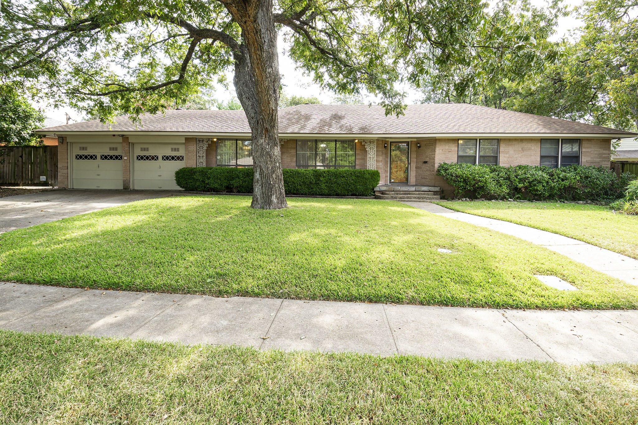 6518 Ridgemont Drive Dallas TX 75214