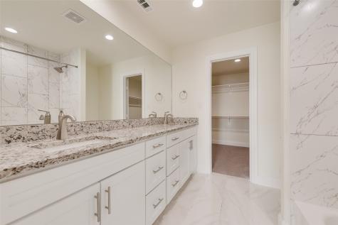 1708 Prestwick Lane Ennis TX 75119