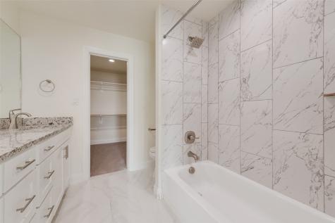 1708 Prestwick Lane Ennis TX 75119