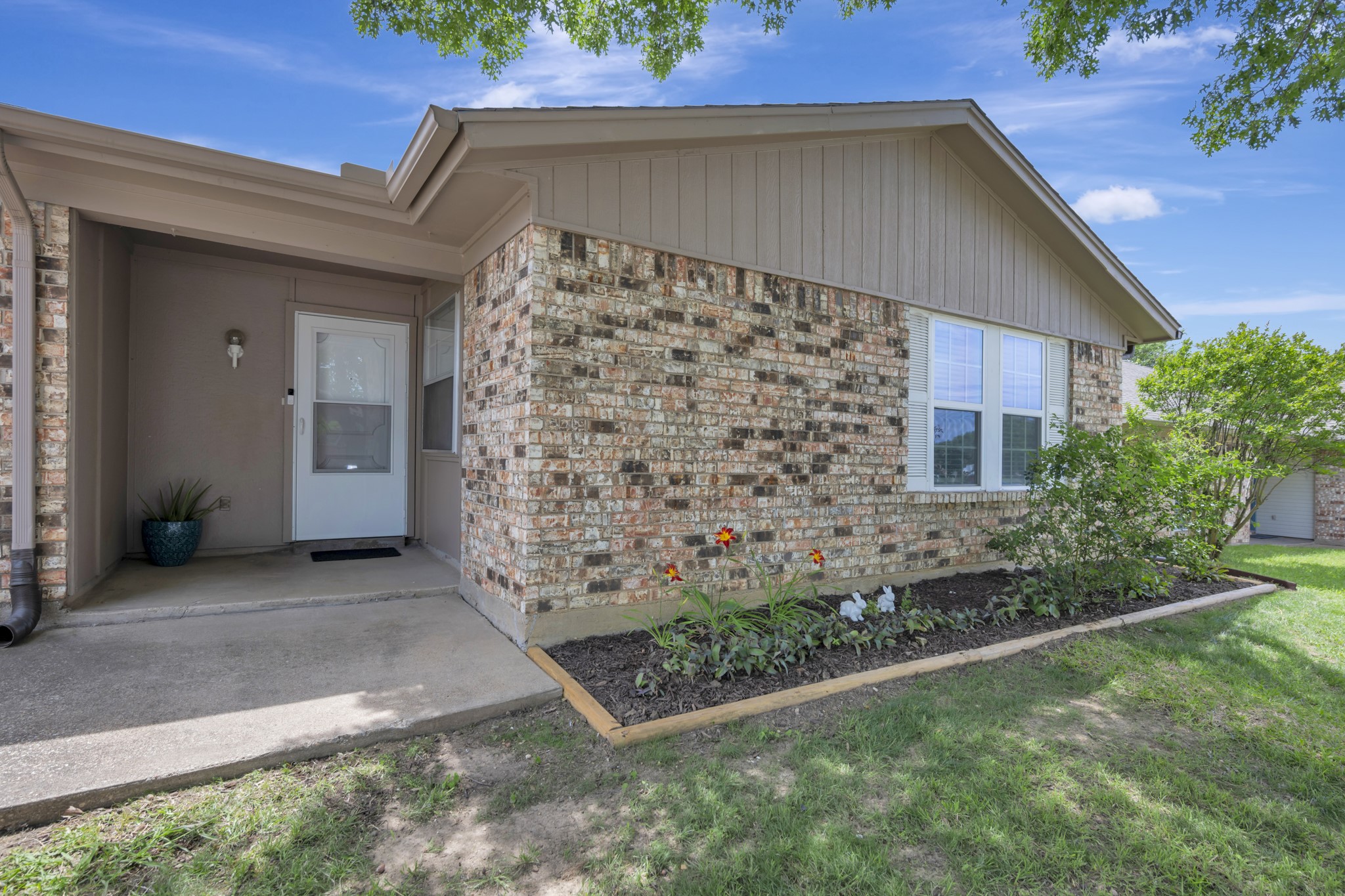 6320 Melinda Drive Watauga TX 76148