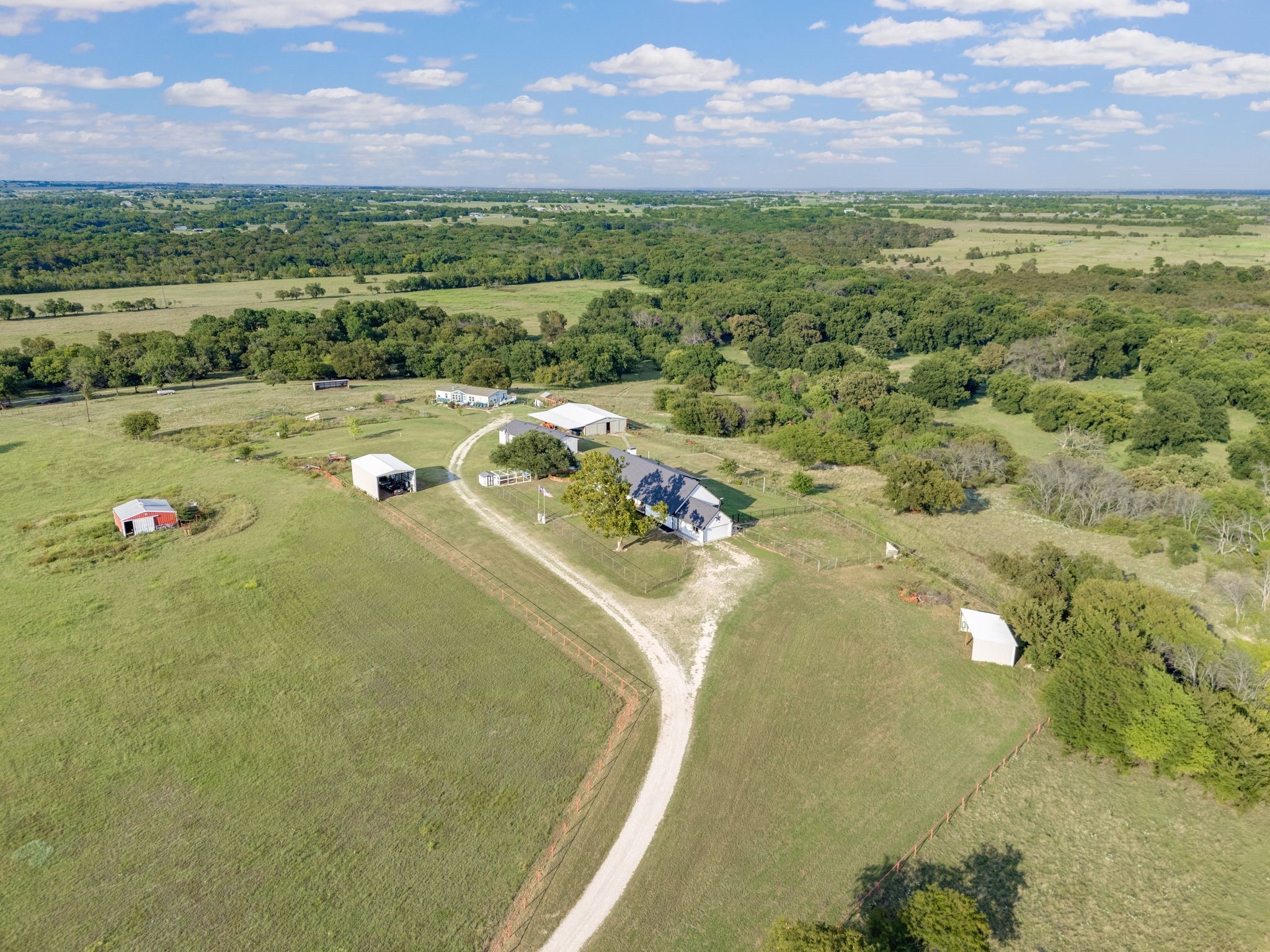 10902 Clear Creek Road W Sanger TX 76266
