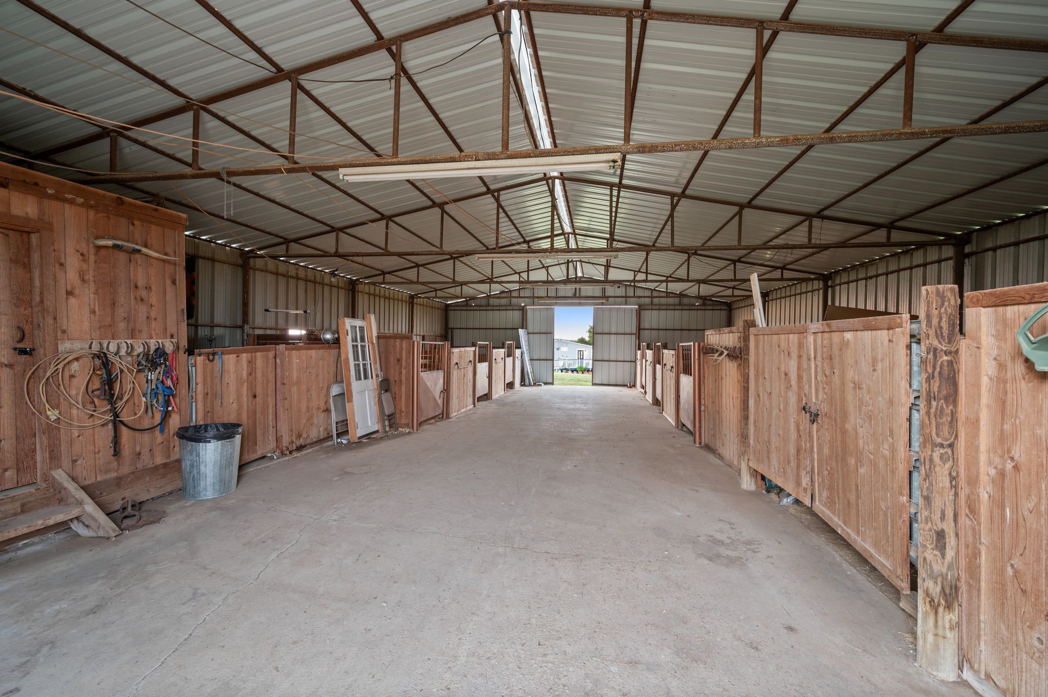 10902 Clear Creek Road W Sanger TX 76266