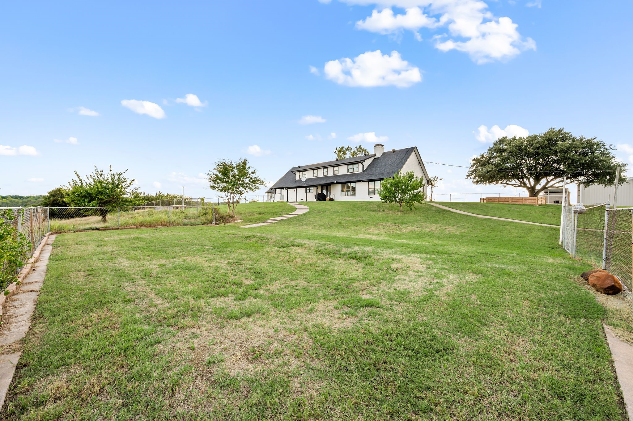 10902 Clear Creek Road W Sanger TX 76266