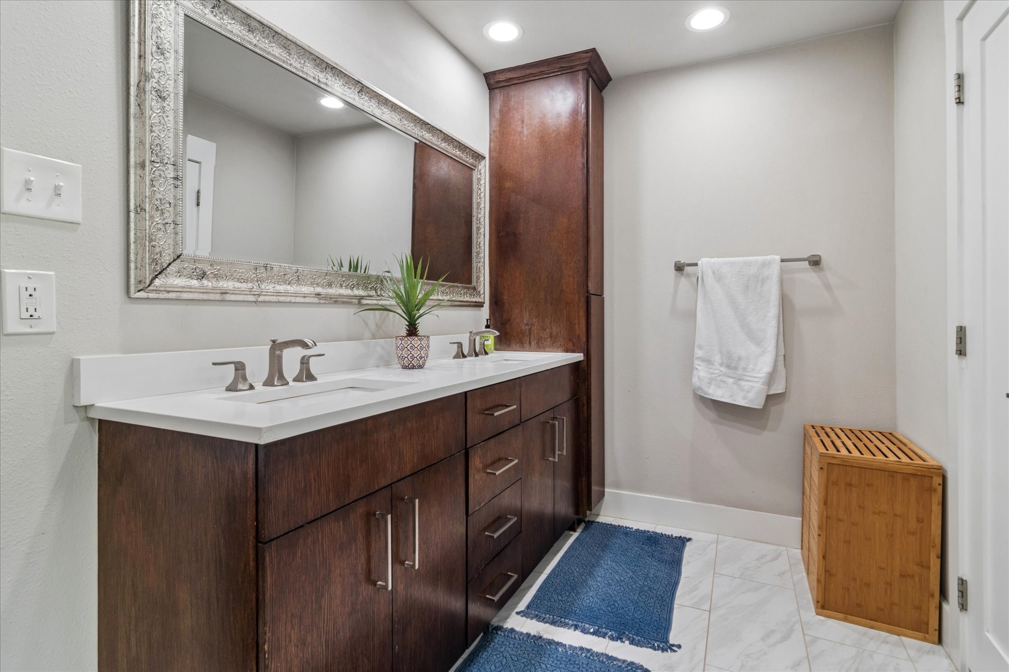 719 Downing Drive Richardson TX 75080