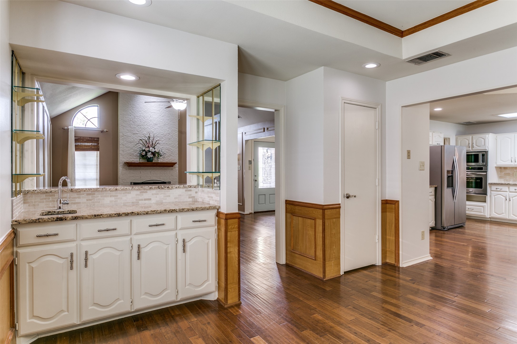 2006 Hearthstone Drive Carrollton TX 75010